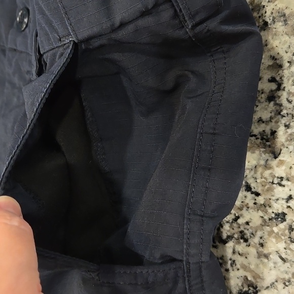 5.11 TACTICAL FAST- TAC URBAN PANT.SIZE 30X34. INSEAM IS MEASURING 27". - Picture 7 of 9